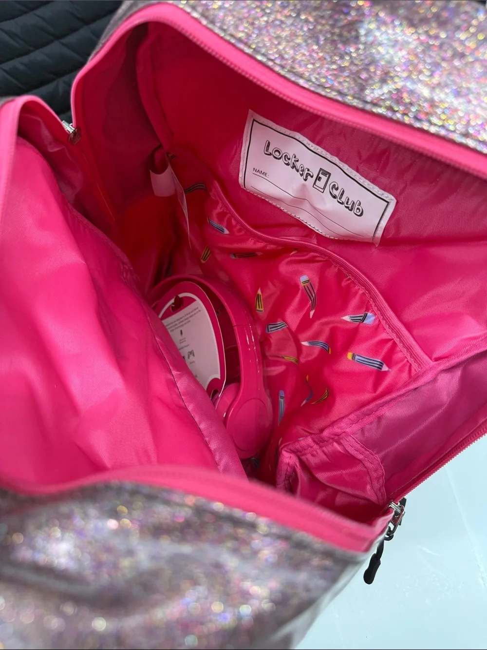 Locker Club sparkling pink
